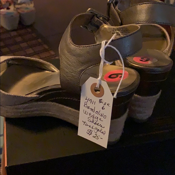 Shoes - Picture 5 of 5